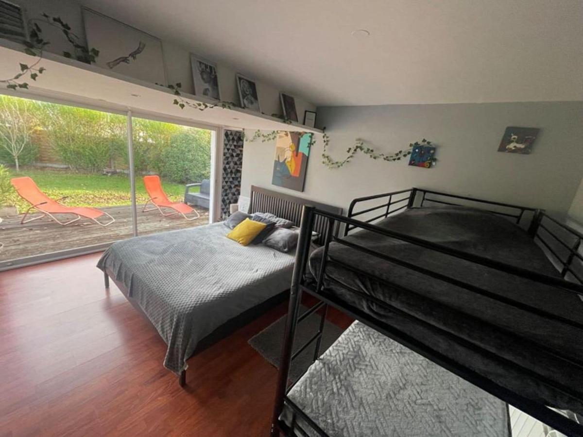 Holiday Home With Indoor Pool, Le Porge Εξωτερικό φωτογραφία