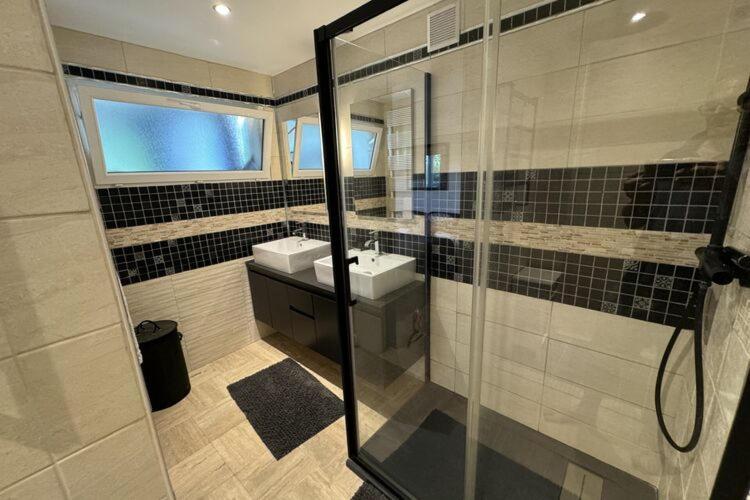 Holiday Home With Indoor Pool, Le Porge Εξωτερικό φωτογραφία