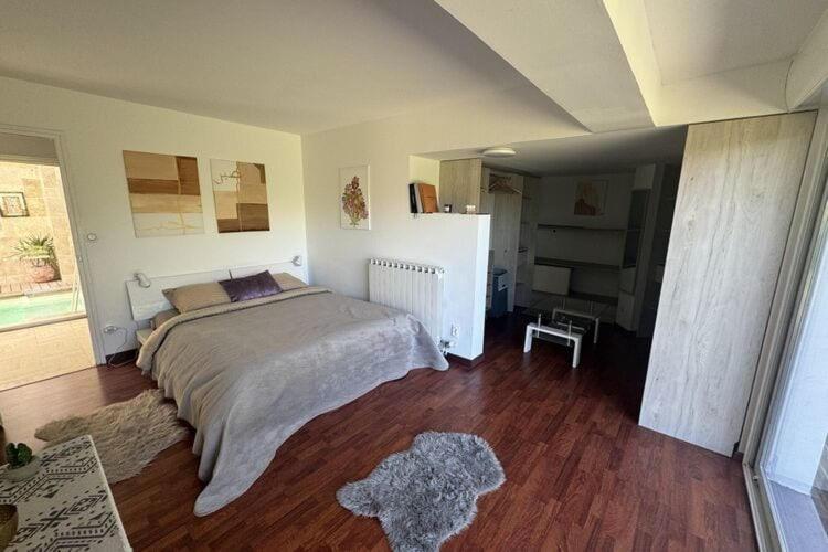 Holiday Home With Indoor Pool, Le Porge Εξωτερικό φωτογραφία